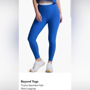 beyond yoga trophy spacedye leggings in court blue, size small
